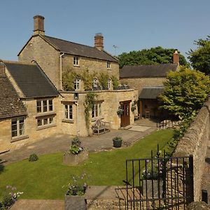 The Feathered Nest Inn